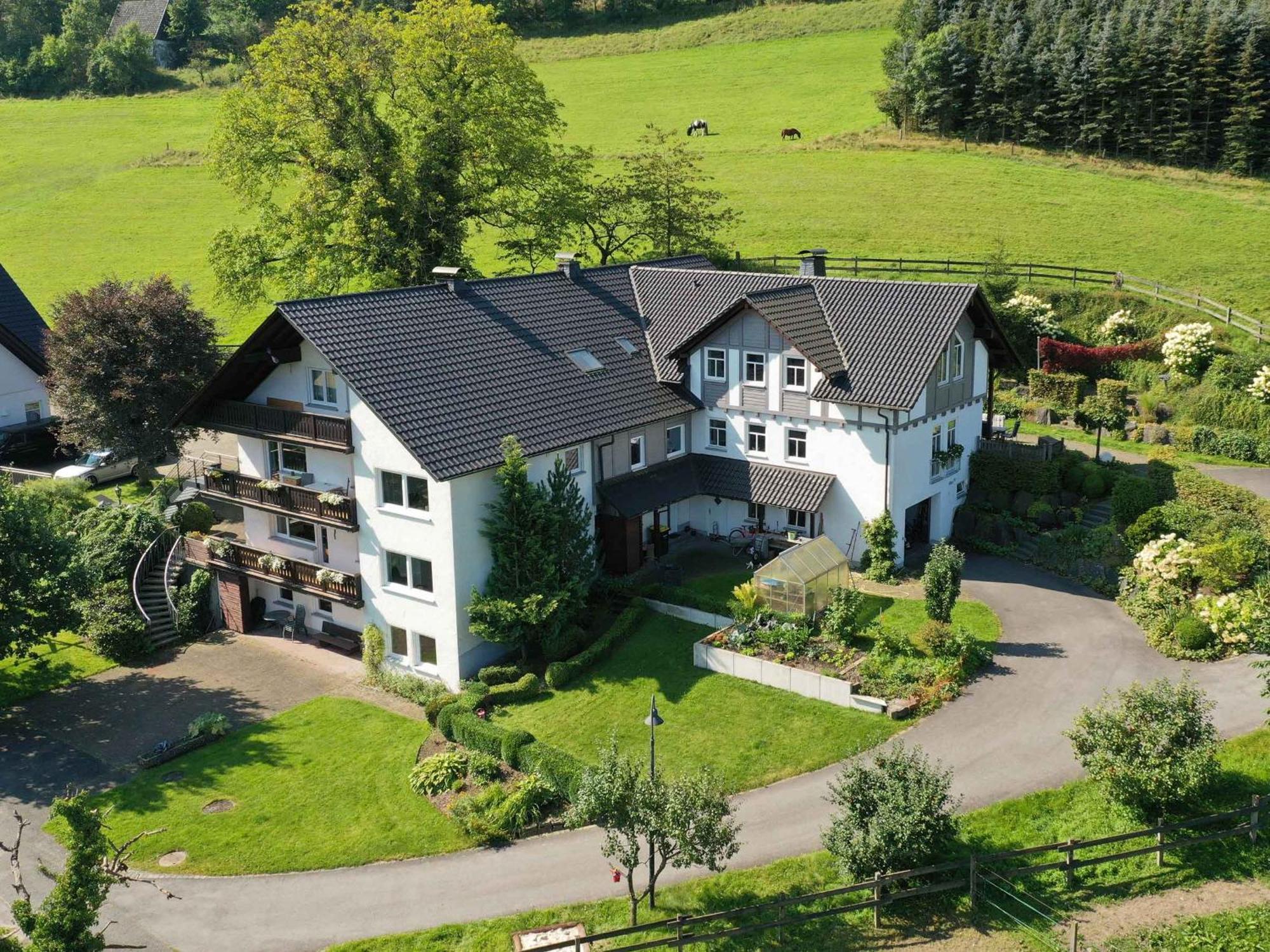 Ferienwohnungen Familie Schauerte Schmallenberg Esterno foto